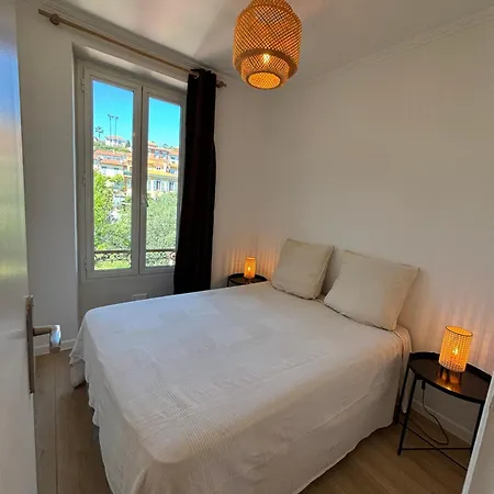 Apartment 2p Nice